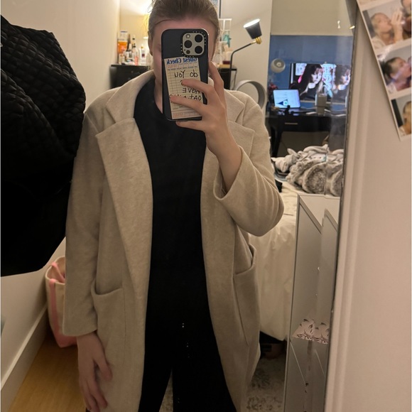 Soft Jacket - Picture 2 of 3